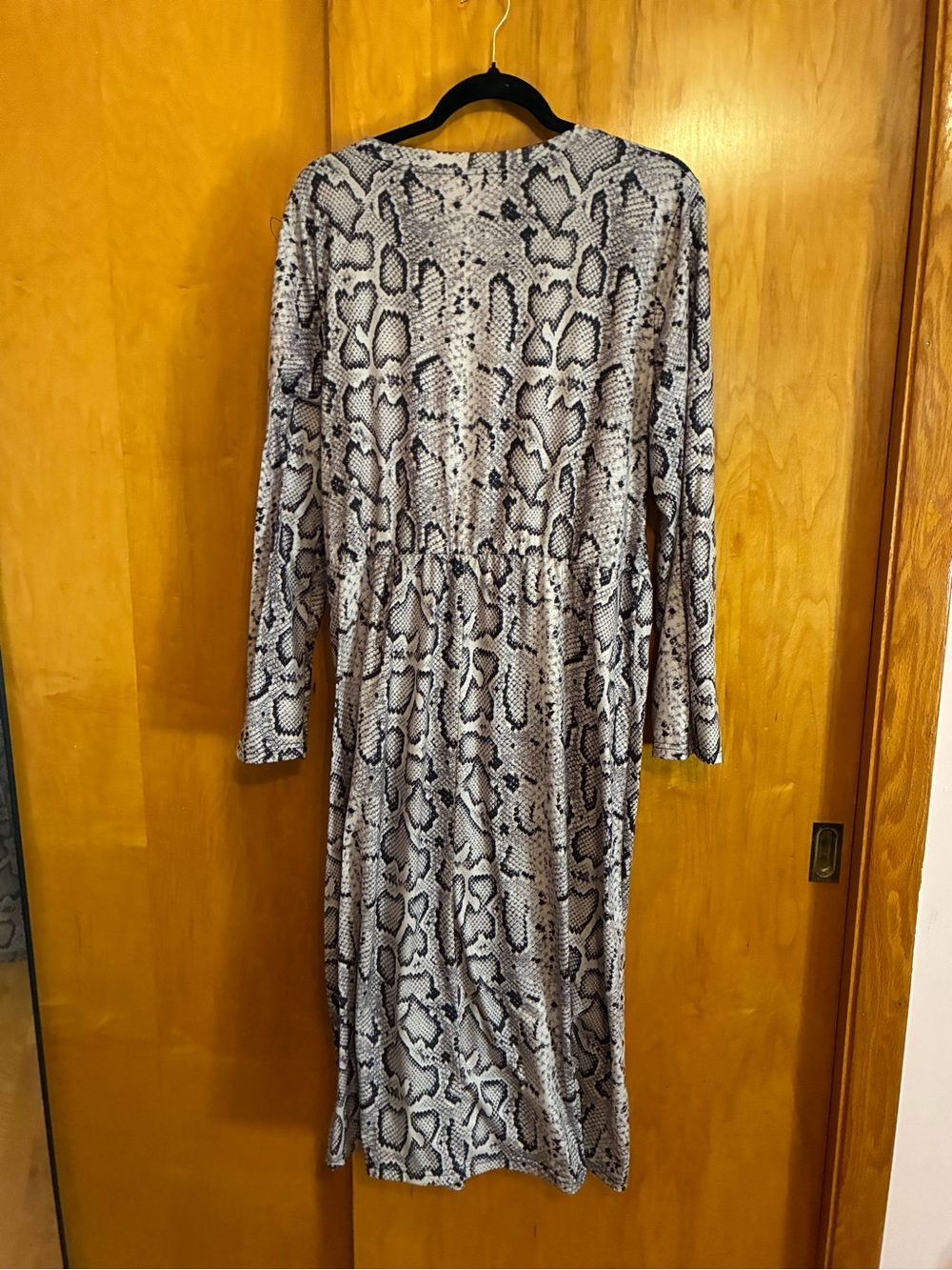 Tickled Teal Snake Print Long Sleeve Dress - Black & White